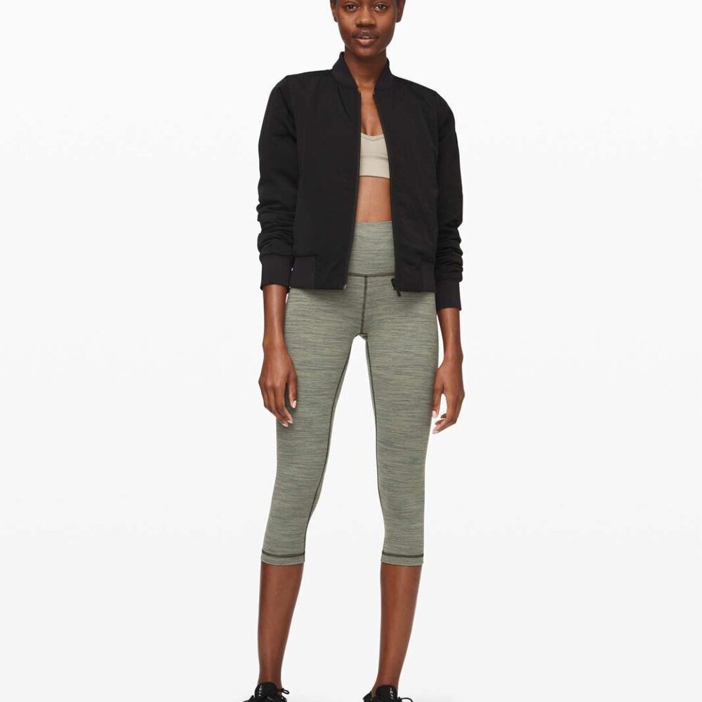 Lululemon Wunder Under Crop (High-Rise) *Luxtreme 21" Sage Dark Olive Size 8